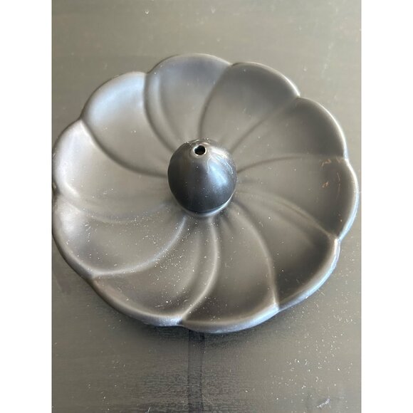 Black Ceramic Incense  or Jewelry Holder With Petal Design Kitchen Sink Decor - Picture 5 of 7